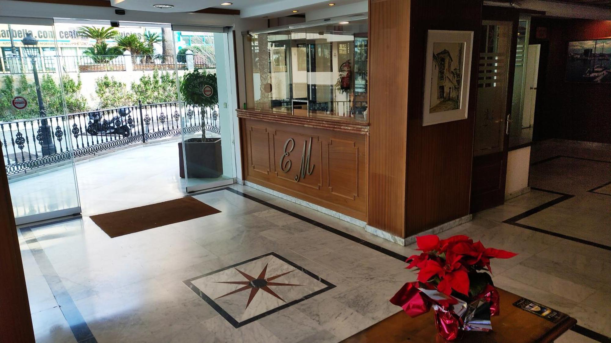 Apartment In Marbella First Line Beach Apto 4-6 Bagian luar foto